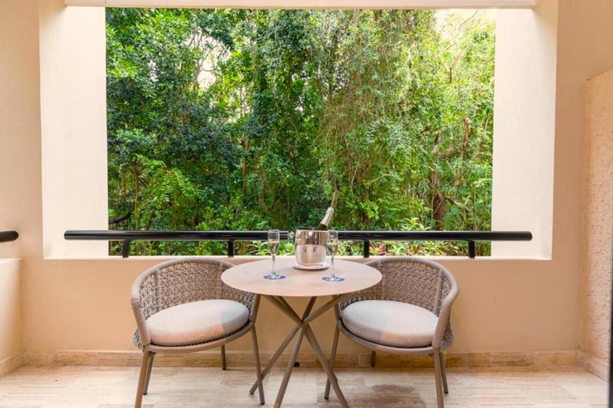 Junior Suite Garden View